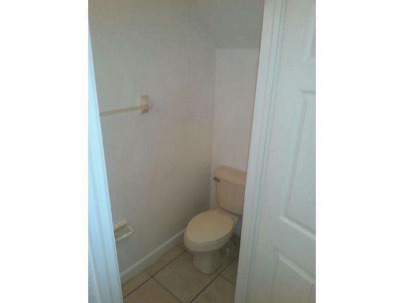 8804 Riverside Avenue, Unit 8804 Tamarac, FL 33321 - Photo 6 of 10 Bathroom