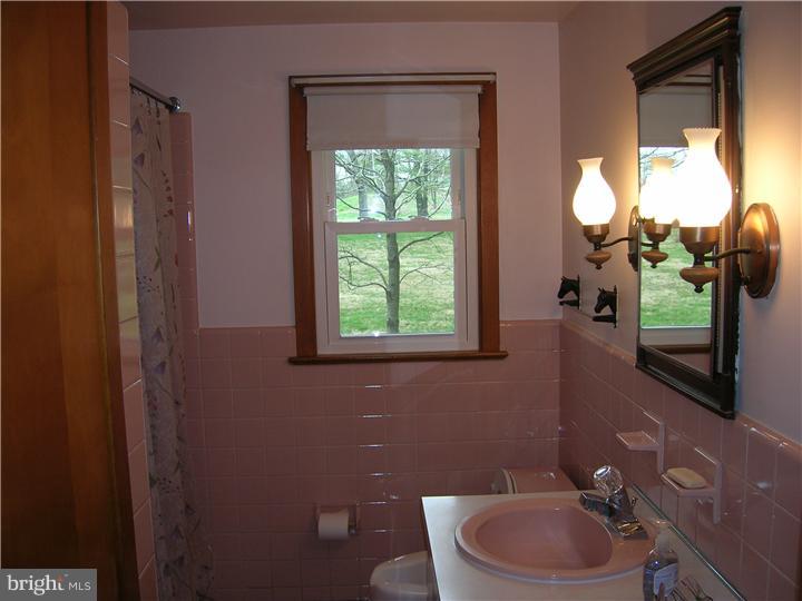 1118 Wrightstown Road Newtown, PA 18940 - Photo 10 of 17 Bathroom