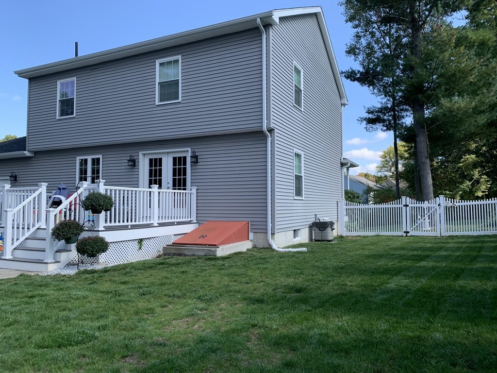 48 Marmon Street Springfield, MA 01129 - Photo 7 of 35 Gallery Image 7