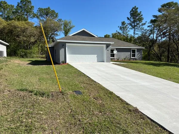 $279,900 | 3055 West Viking Lane, Dunnellon, FL 34433