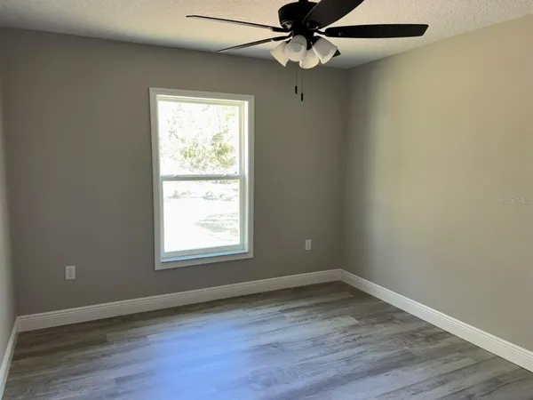 $279,900 | 3055 West Viking Lane, Dunnellon, FL 34433