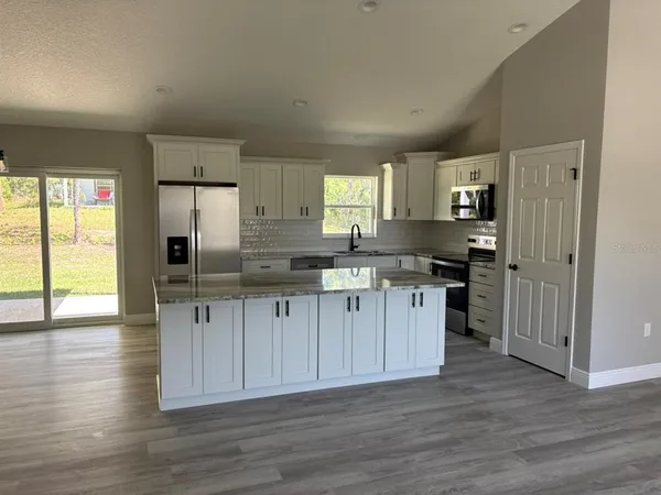 $279,900 | 3055 West Viking Lane, Dunnellon, FL 34433