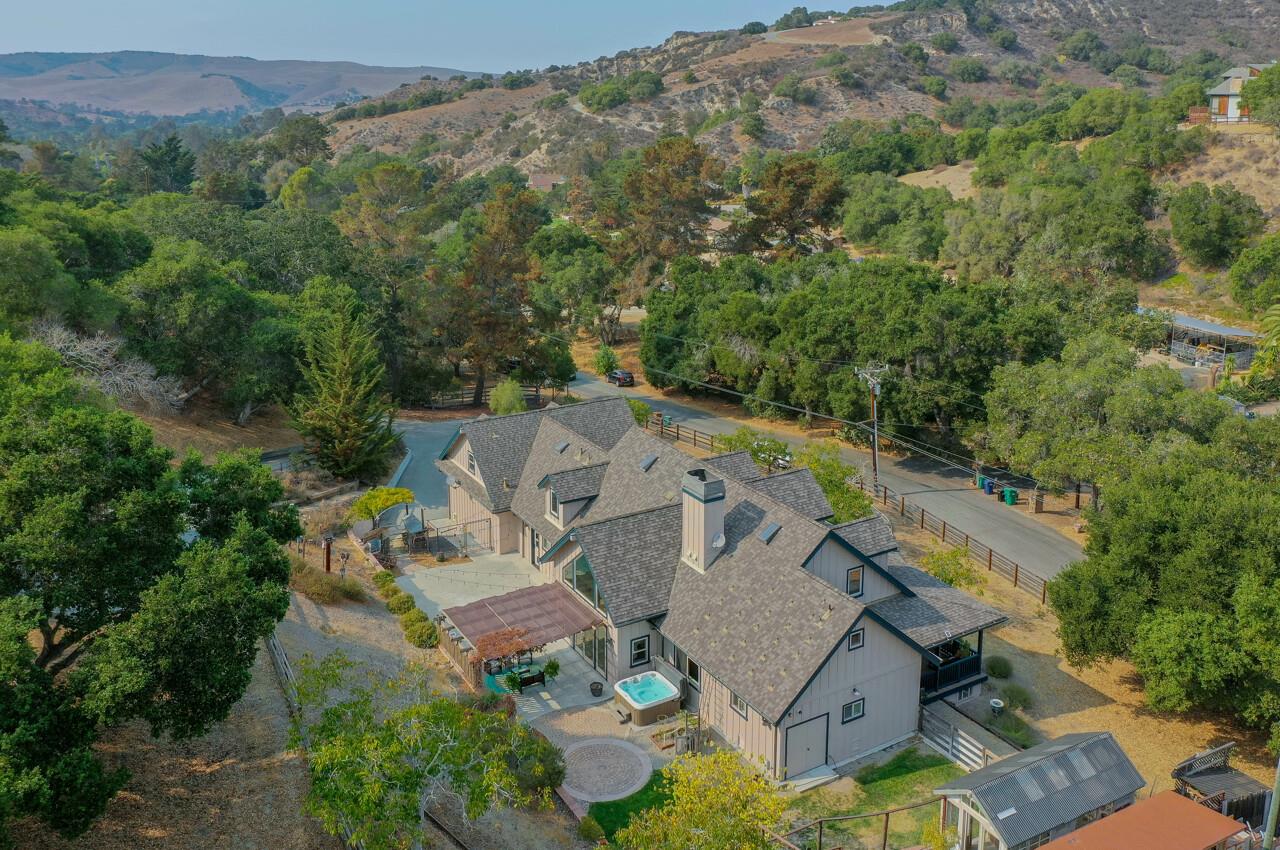 48 Harper Canyon Road Salinas, CA 93908 - Photo 4 of 52 Gallery Image 4