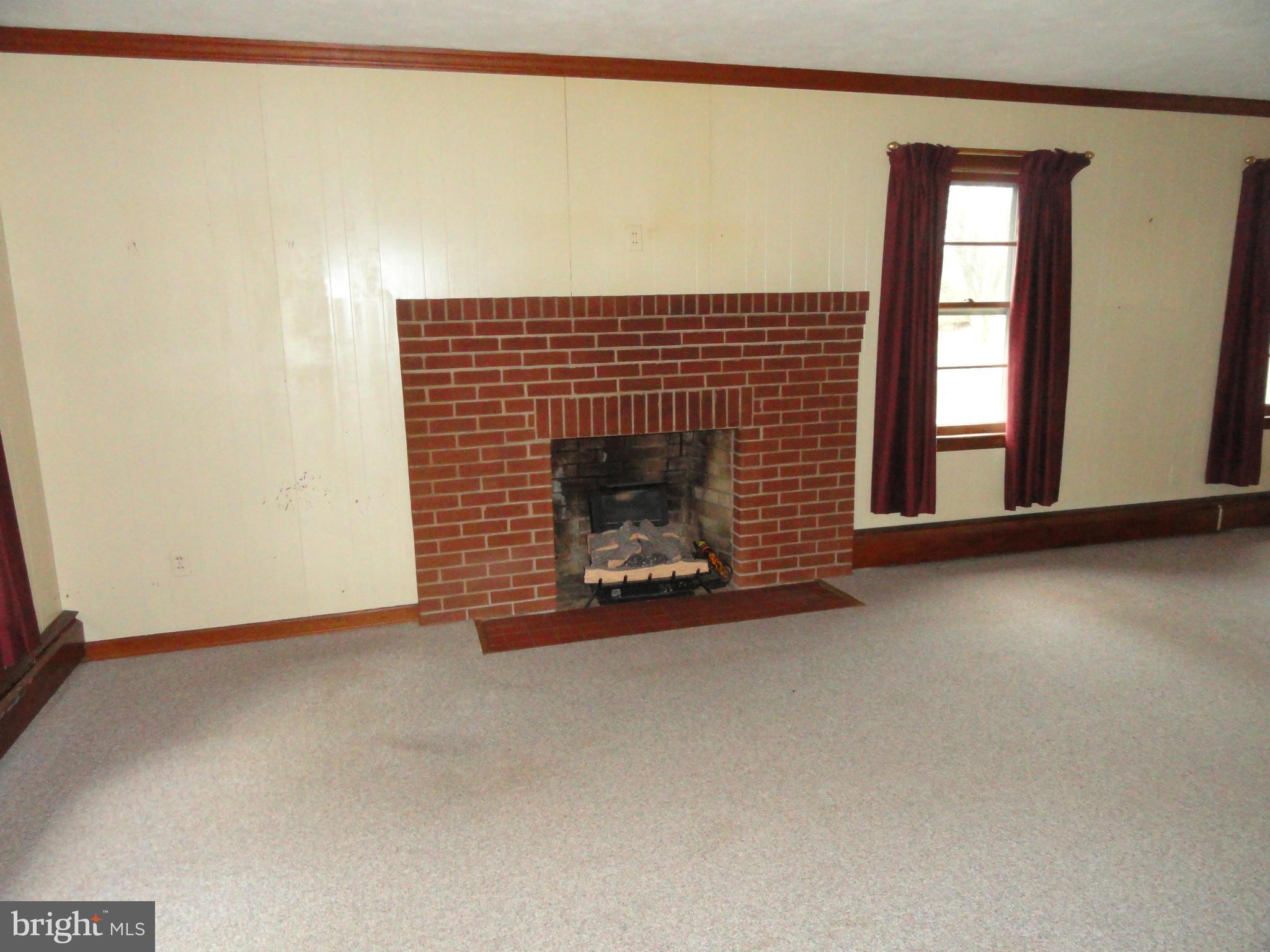 12350 Metlock Road Culpeper, VA 22701 - Photo 5 of 11 Family Room