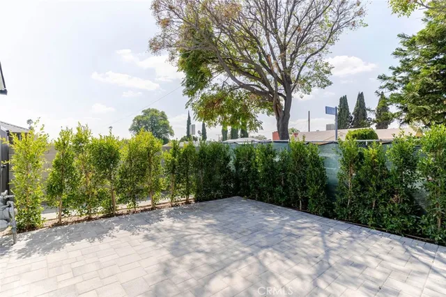 $3,250 | 11937 Burton Street, North Hollywood, CA 91605