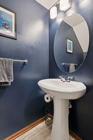 $279,900 | 1650 White Pine Way, Unit B, Carver, MN 55315