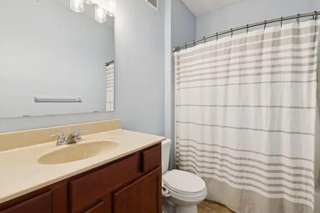 $279,900 | 1650 White Pine Way, Unit B, Carver, MN 55315