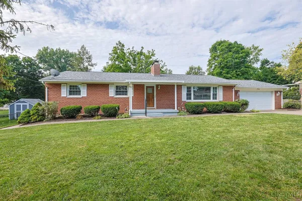 $299,900 | 4520 Eisenhower Place, Middletown, OH 45042