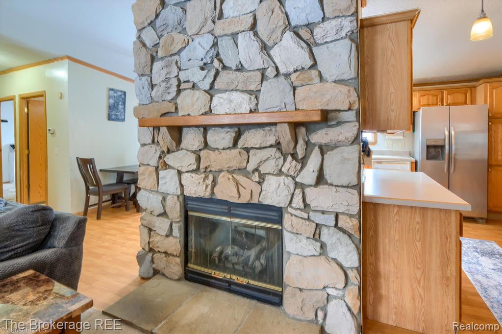 8247 Center Road Mount Morris, MI 48458 - Photo 8 of 46