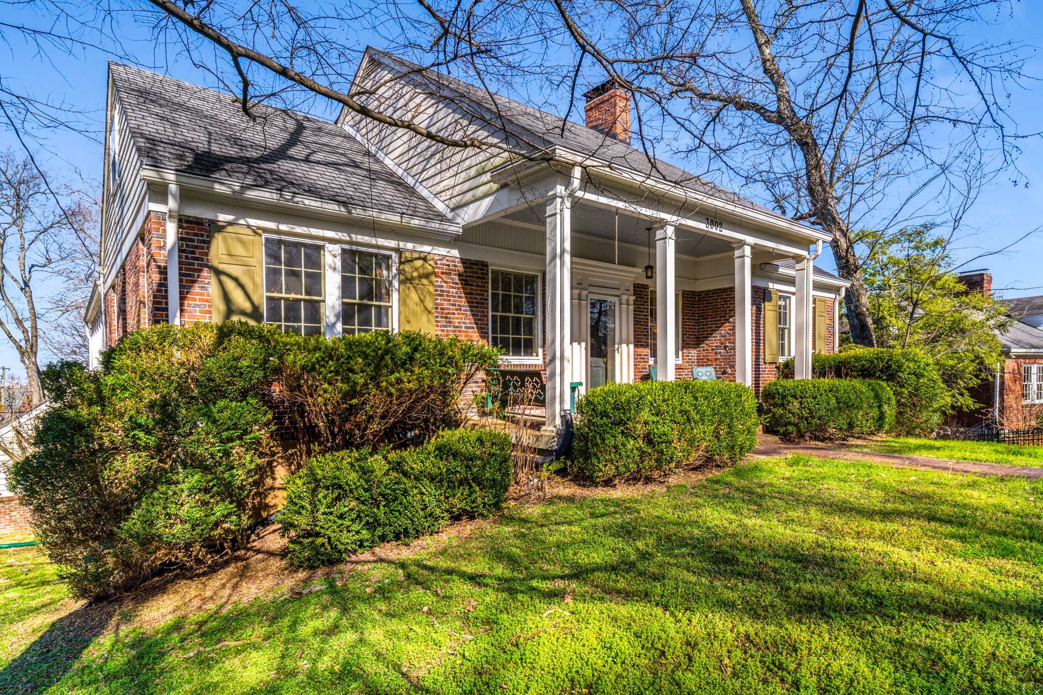 3002 Overlook Drive Nashville, TN 37212 - Photo 2 of 46 front view of a house with a yard