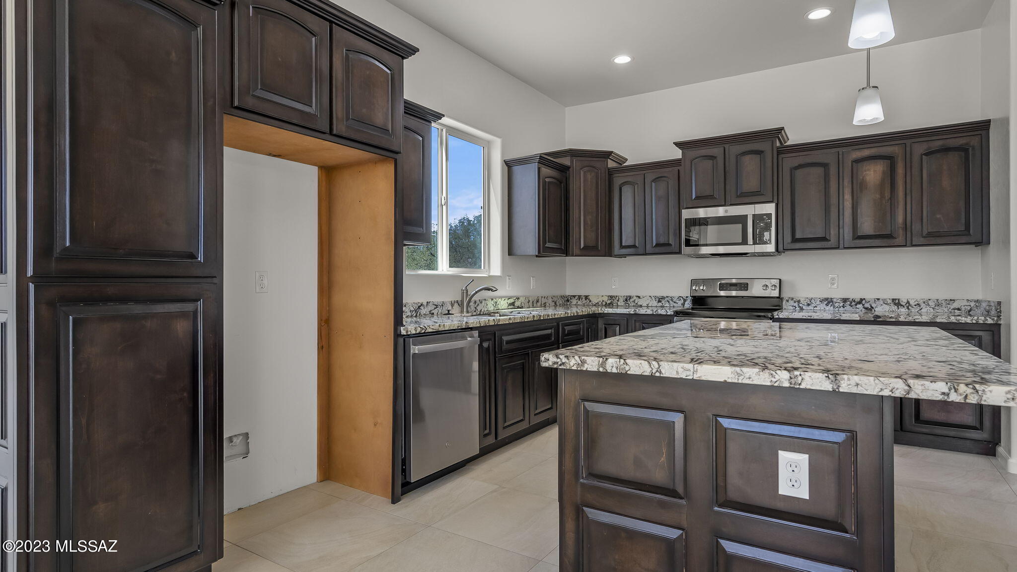 41 Camino India Rio Rico, AZ 85648 - Photo 13 of 40