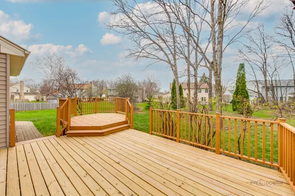 $499,900 | 6952 Revere Court, Gurnee, IL 60031