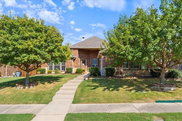 $550,000 | 2924 Broken Spoke Lane, Rockwall, TX 75087