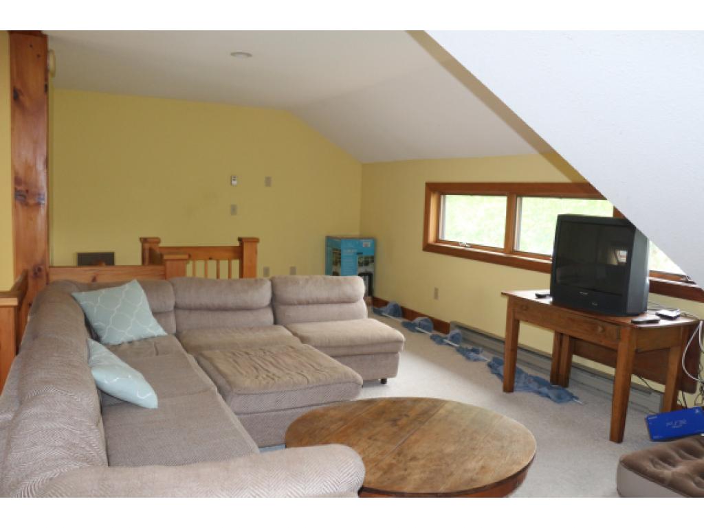 917-4c Murphys Road, Unit 4C Quechee, VT 05059 - Photo 12 of 25 Gallery Image 12