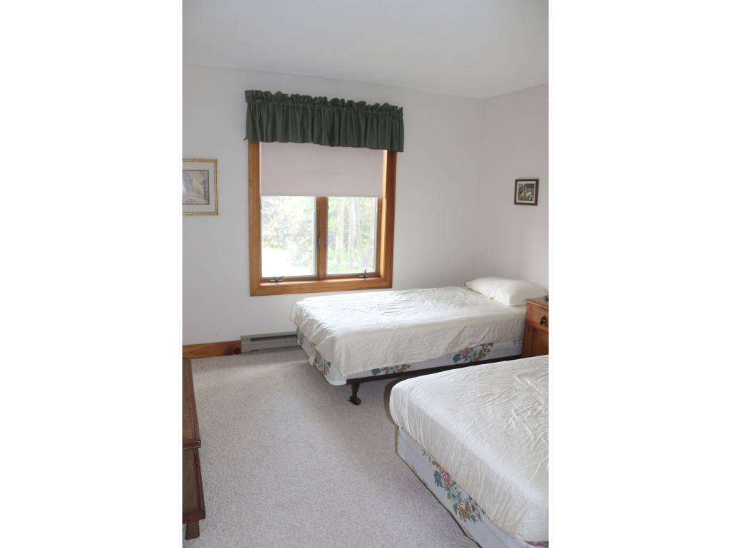 917-4c Murphys Road, Unit 4C Quechee, VT 05059 - Photo 18 of 25 Gallery Image 18