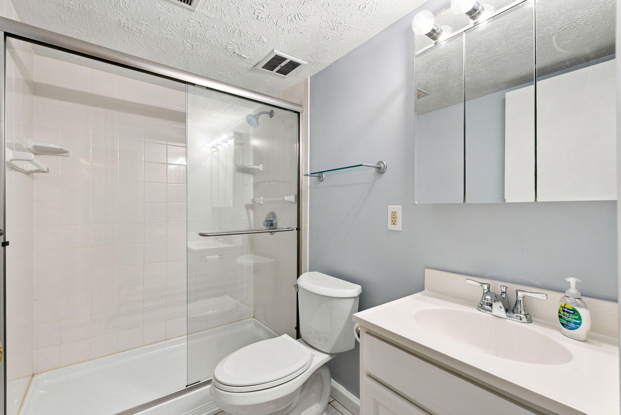 1310 Louisville Road, Unit 11 Frankfort, KY 40601 - Photo 18 of 26 23-web-or-mls-DSC06539