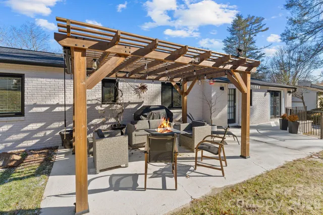 $995,000 | 50 Midland Drive, Asheville, NC 28804