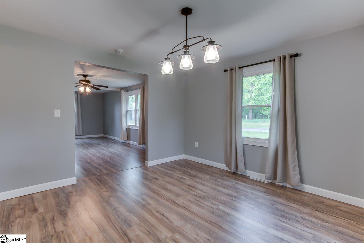 570 Victor Hill Road Greer, SC 29651 - Photo 21 of 33