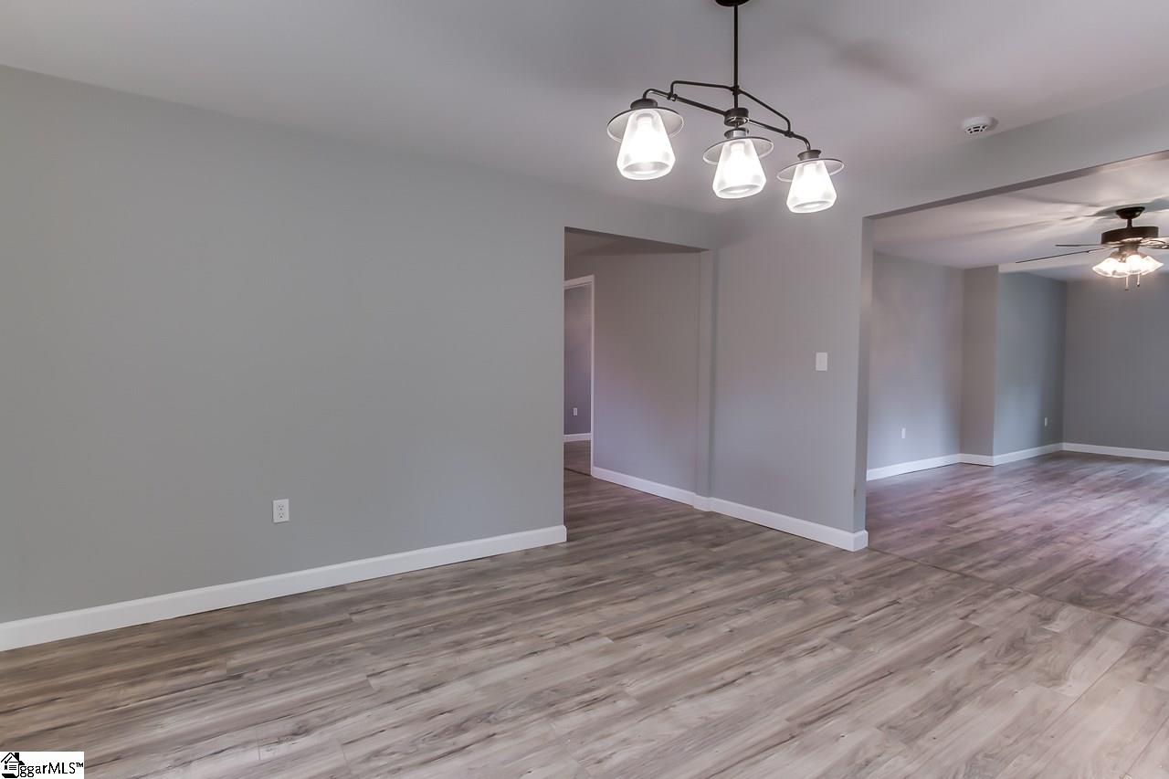 570 Victor Hill Road Greer, SC 29651 - Photo 22 of 33
