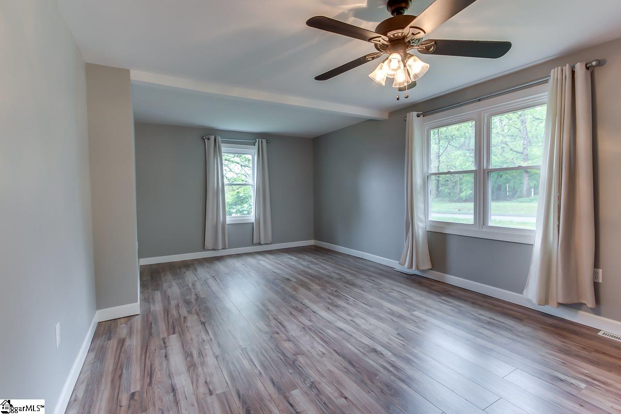 570 Victor Hill Road Greer, SC 29651 - Photo 27 of 33