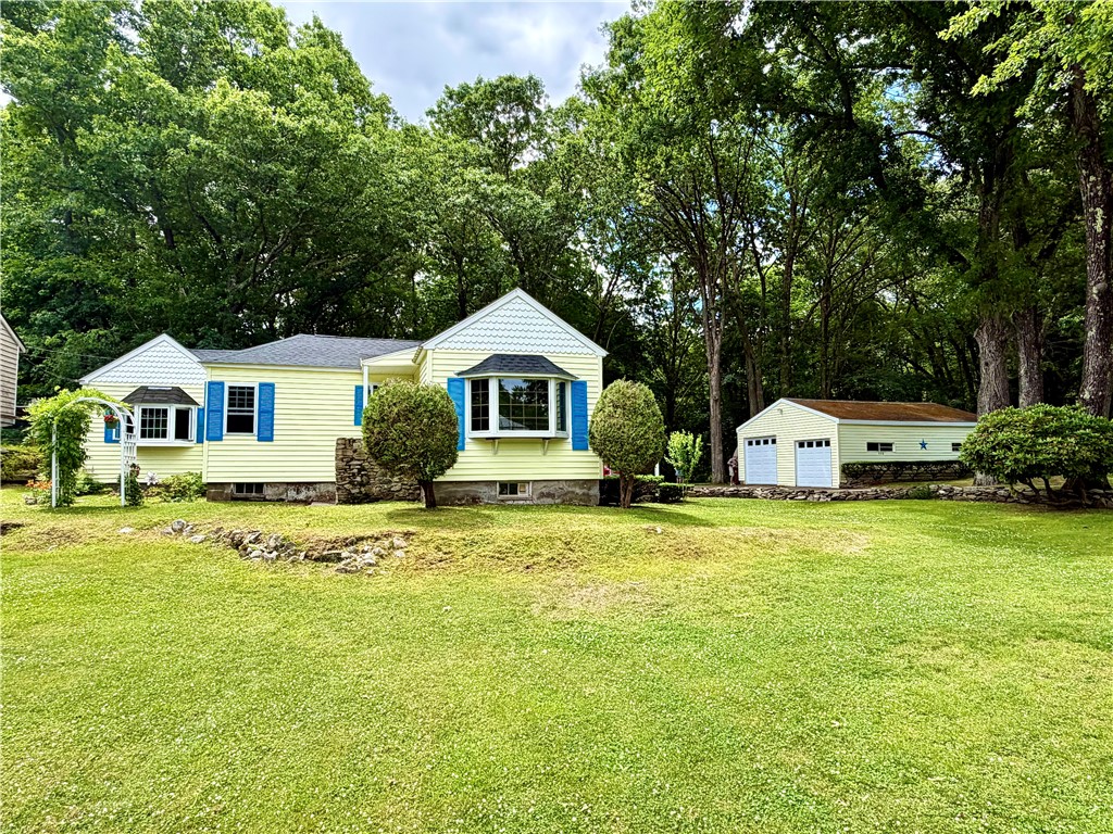 328 Rhodes Avenue Woonsocket, RI 02895 - Photo 1 of 29