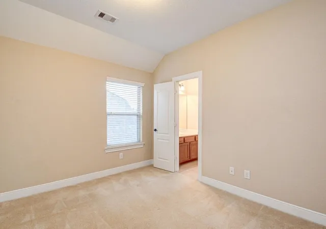 $3,350 | 199 Pinto Point Drive, The Woodlands, TX 77389