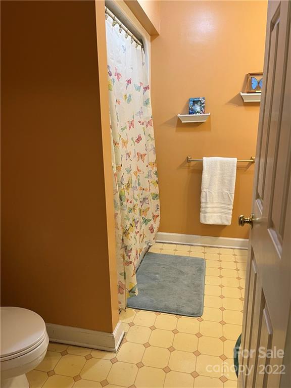 7570 Point Street Denver, NC 28037 - Photo 31 of 38 Gallery Image 31