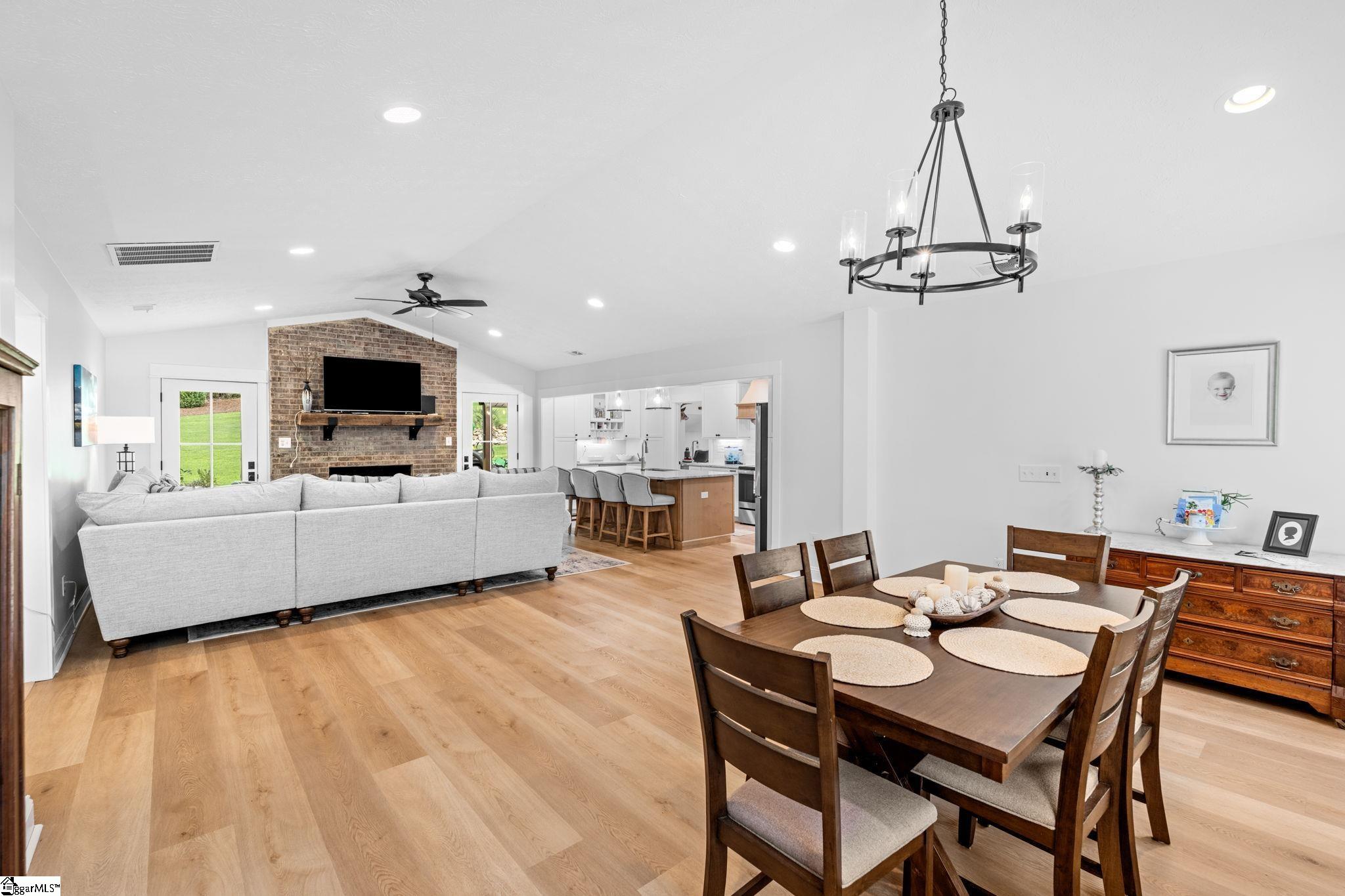 406 Huntington Road Easley, SC 29642 - Photo 13 of 39 Gallery Image 13