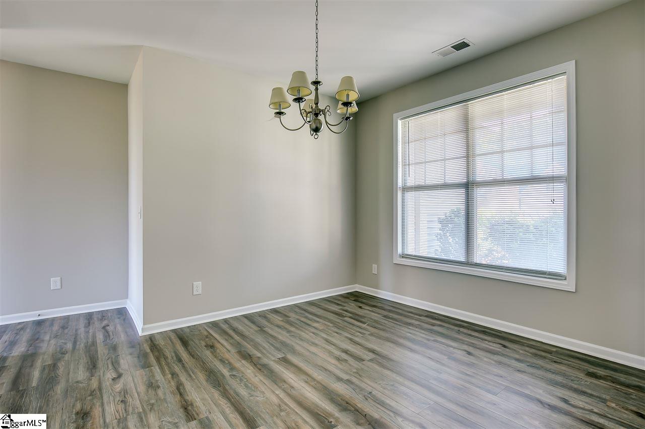 112 Shefleys Road Simpsonville, SC 29680 - Photo 2 of 32 Gallery Image 2