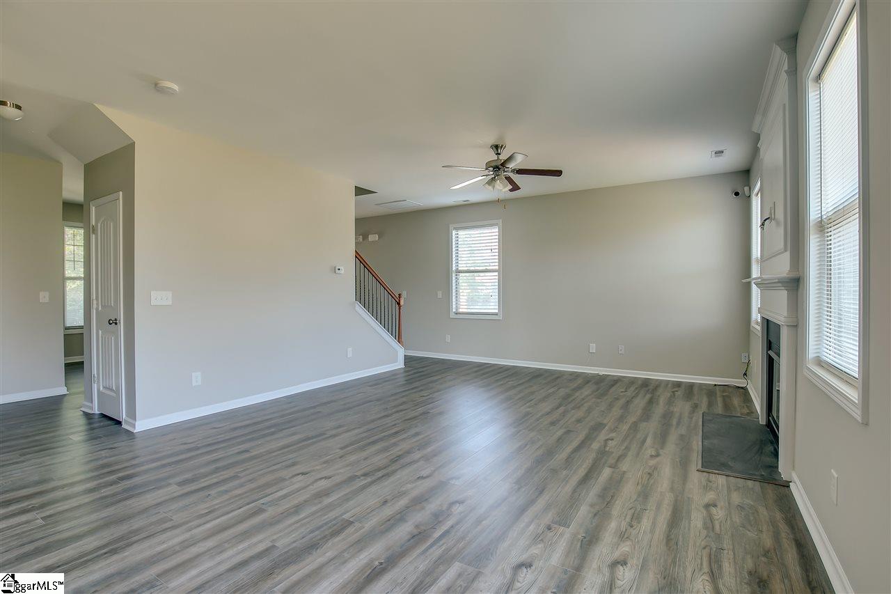 112 Shefleys Road Simpsonville, SC 29680 - Photo 5 of 32 Gallery Image 5