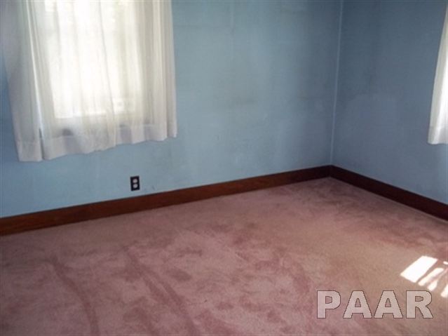 472 West Locust Street Canton, IL 61520 - Photo 6 of 8 Gallery Image 6