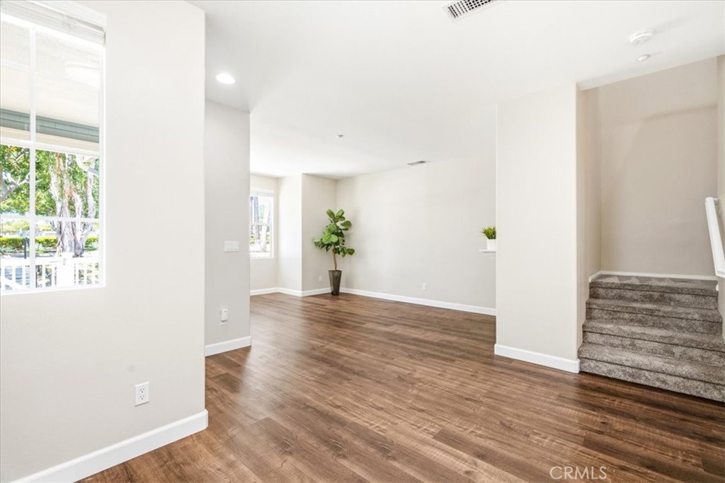 27 Whitworth Ladera Ranch, CA 92694 - Photo 17 of 33
