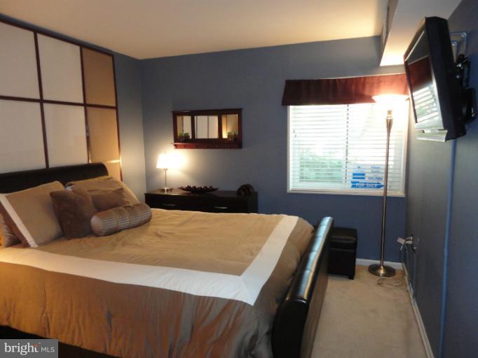 1417 Northgate Square, Unit 14172 Reston, VA 20190 - Photo 10 of 14 Bedroom (Master)