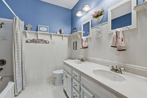 $550,000 | 11605 Silmarillion Trail, Austin, TX 78739