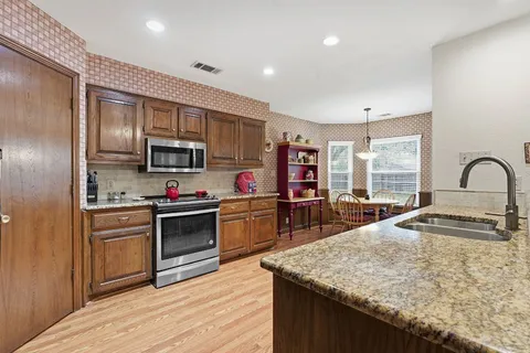 $550,000 | 11605 Silmarillion Trail, Austin, TX 78739