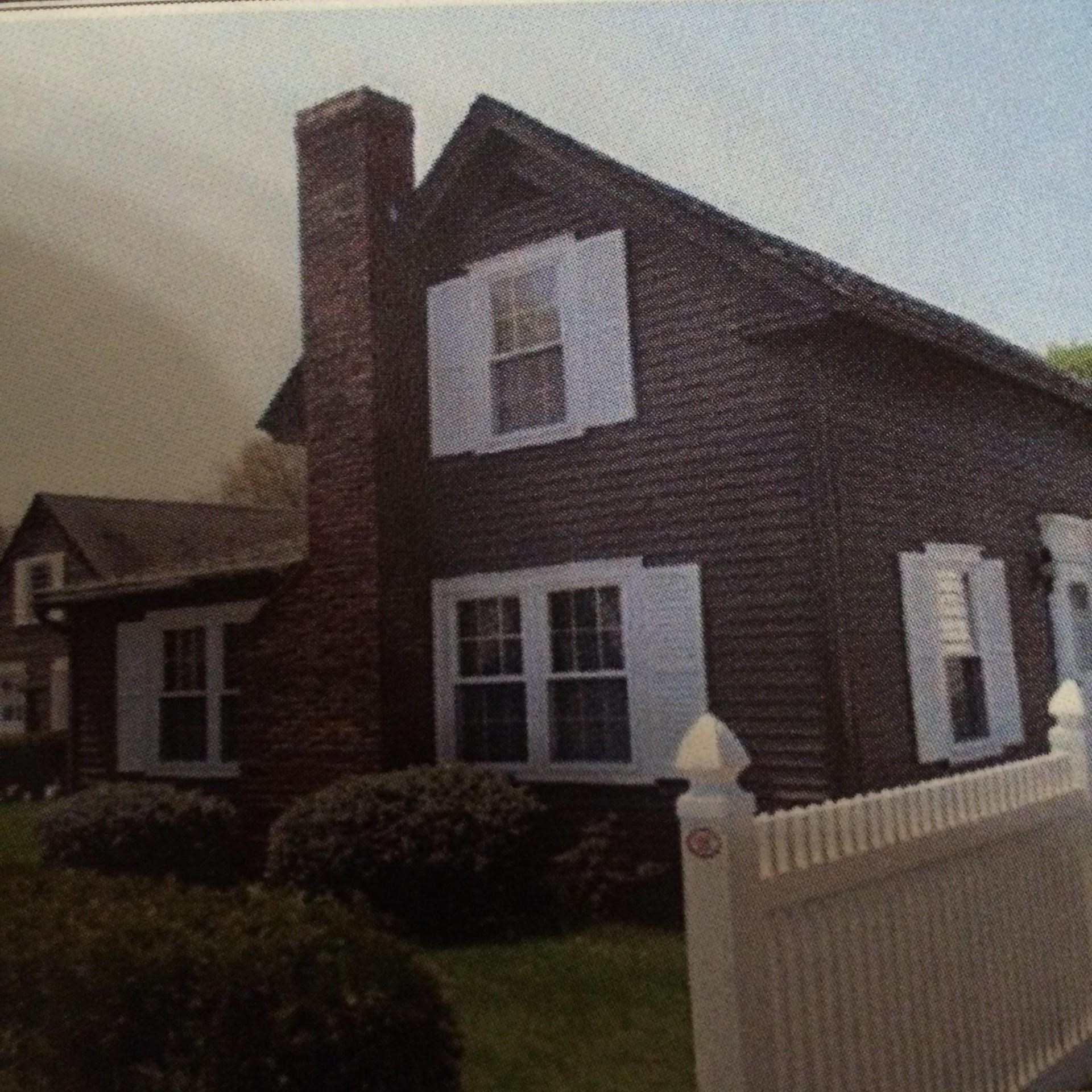 26 Pike Street Epping, NH 03042 - Photo 2 of 27