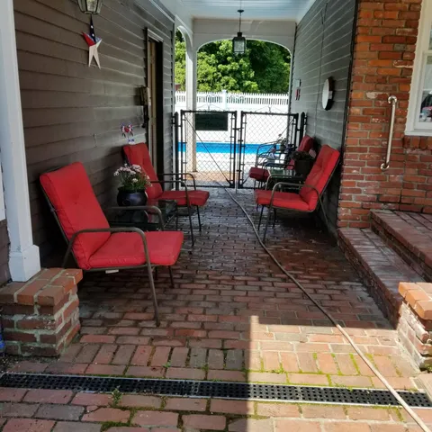 $449,900 | 26 Pike Street, Epping, NH 03042