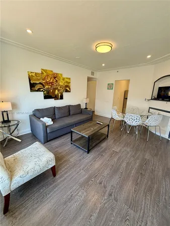 $3,500 | 1542 Jefferson Avenue, Unit 8, Miami Beach, FL 33139