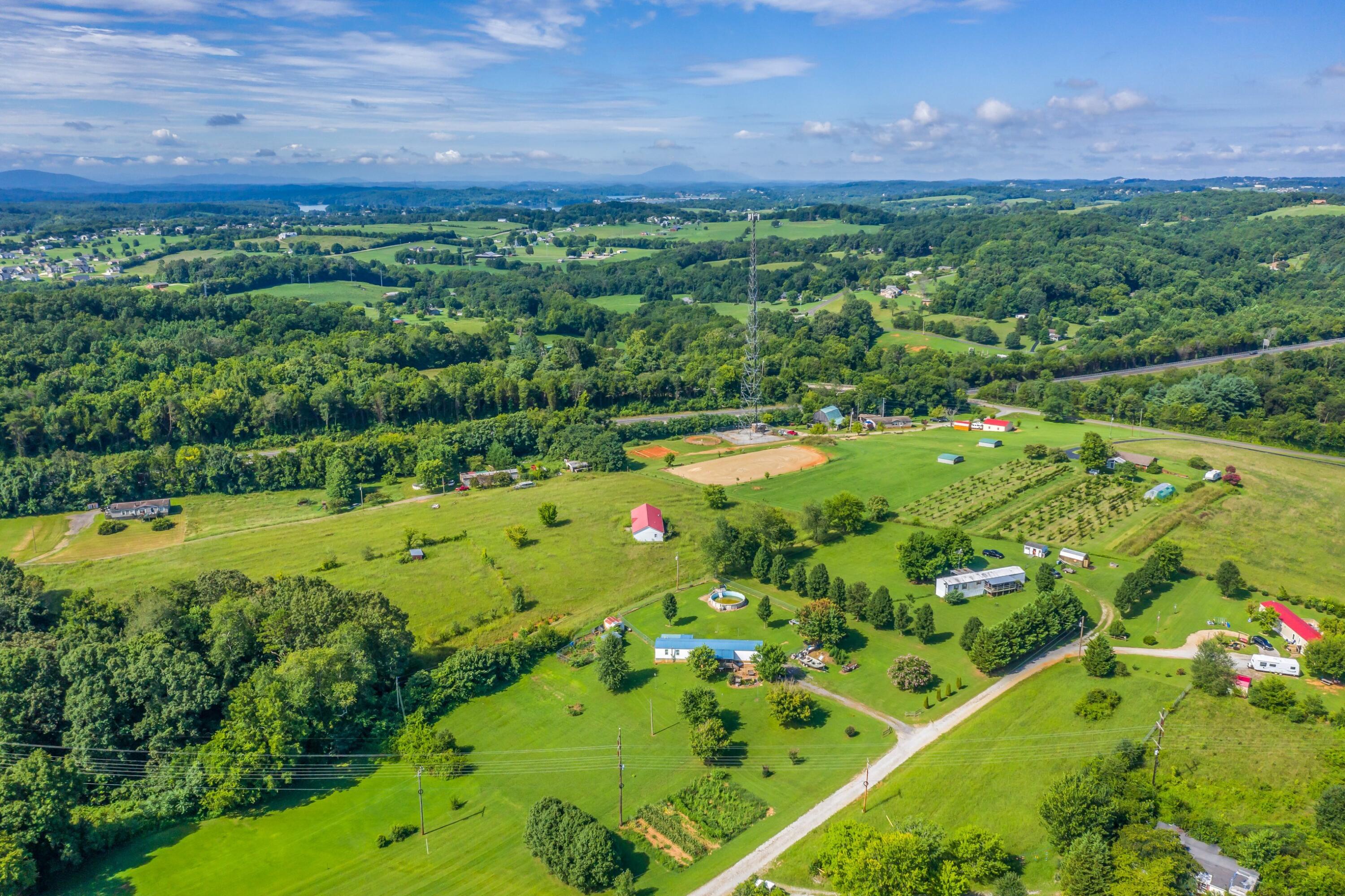 909 Parsonage Road White Pine, TN 37890 - Photo 17 of 31 Exterior-25.jpg-SMALL