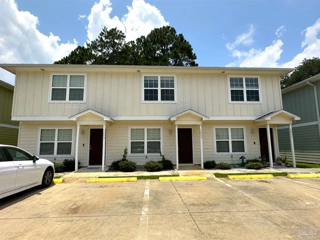 $1,450 | 150 South Crow Road, Unit 1601, Pensacola, FL 32506
