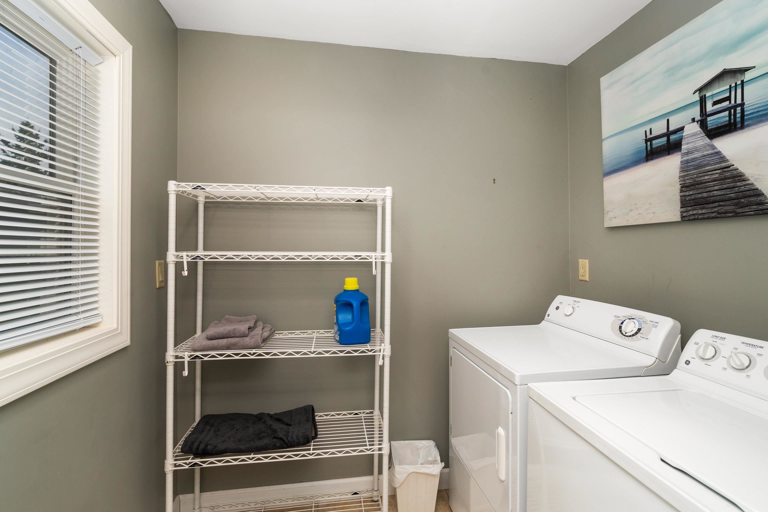 107 South Avenue Two Harbors, MN 55616 - Photo 22 of 58 Laundry Room