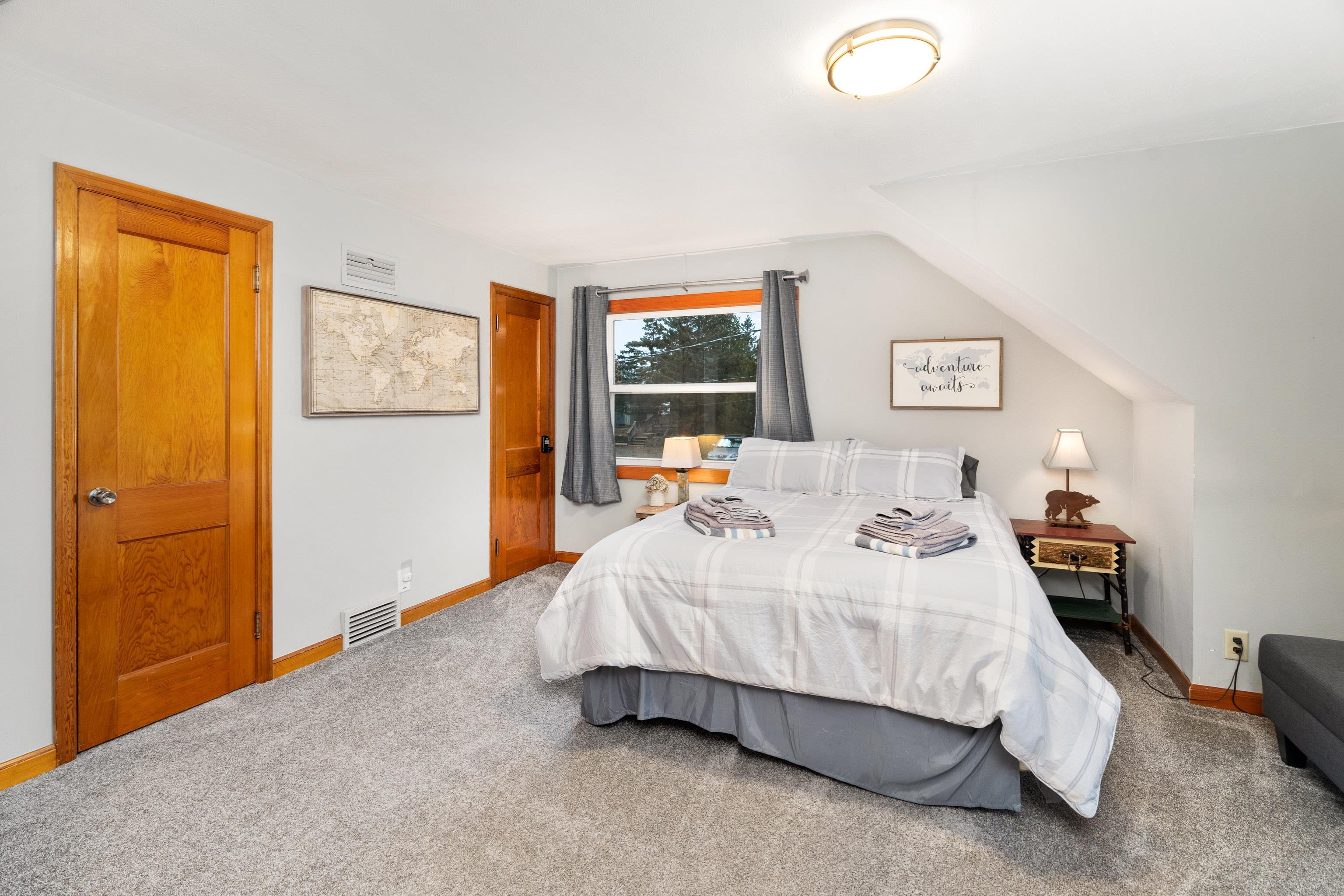 107 South Avenue Two Harbors, MN 55616 - Photo 28 of 58 Bedroom