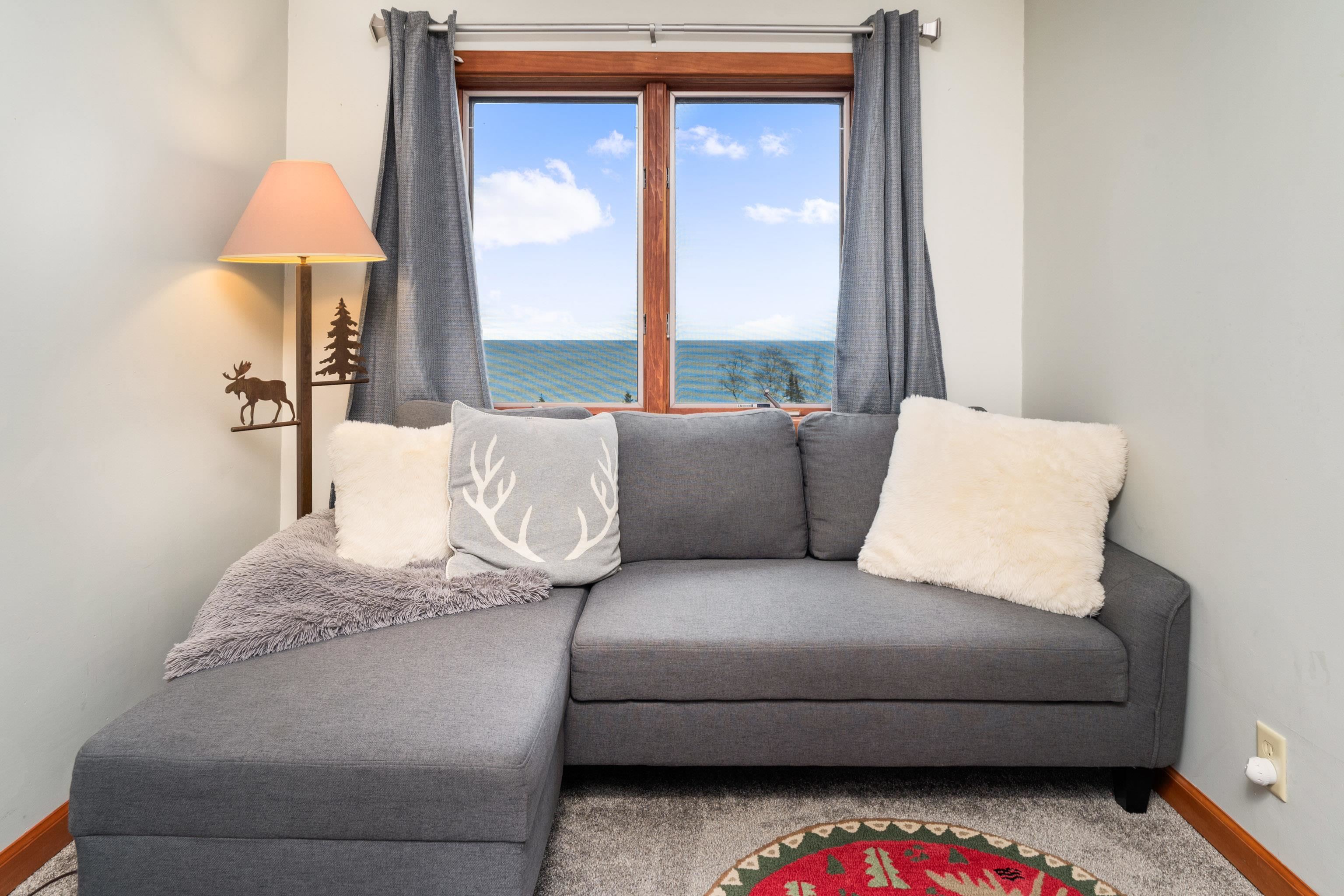 107 South Avenue Two Harbors, MN 55616 - Photo 30 of 58 Bedroom Lookout