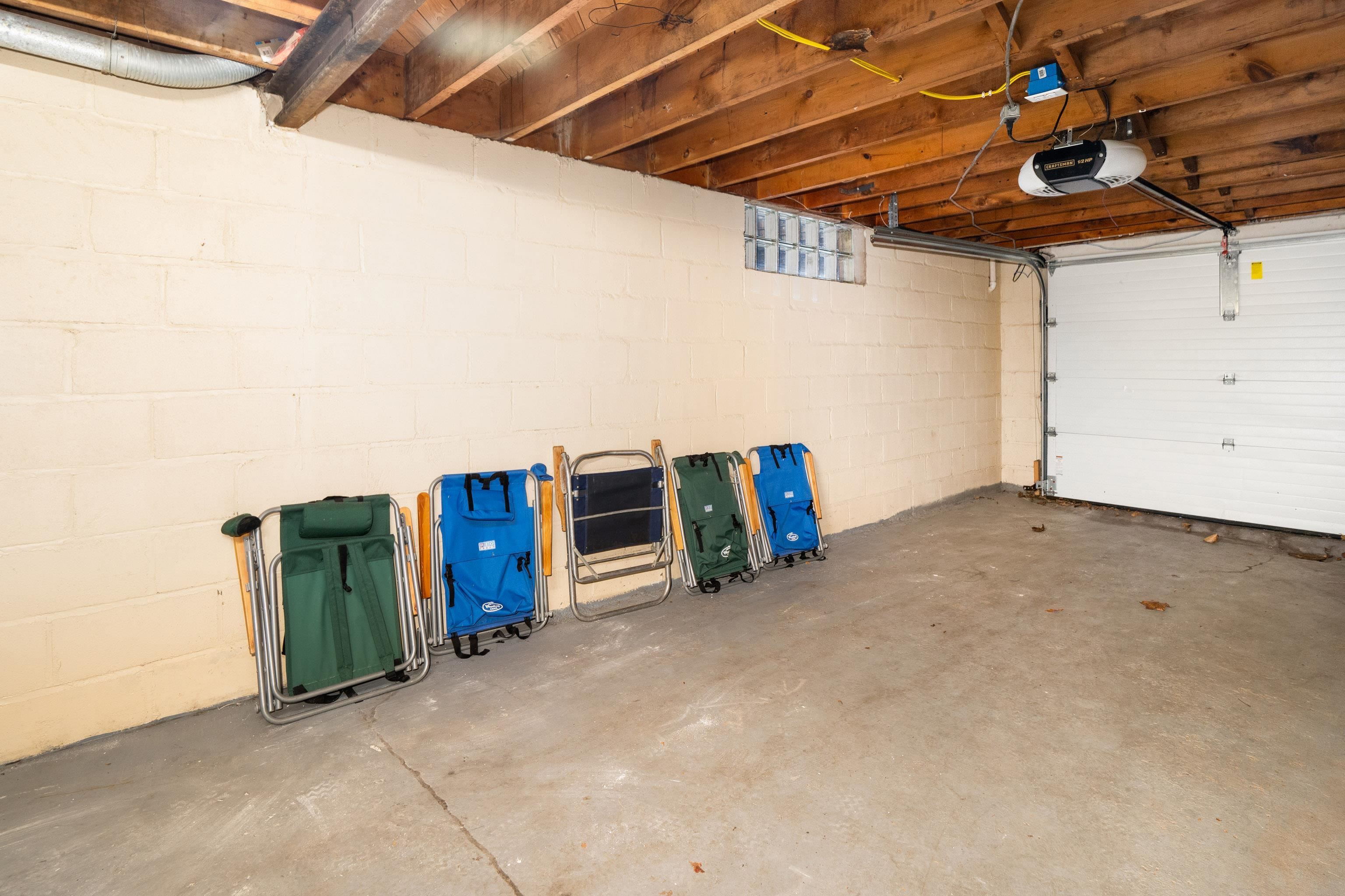 107 South Avenue Two Harbors, MN 55616 - Photo 39 of 58 Garage