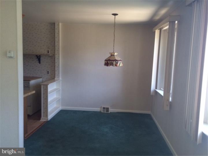 610 Sherrie Road Philadelphia, PA 19115 - Photo 9 of 25 Dining Room