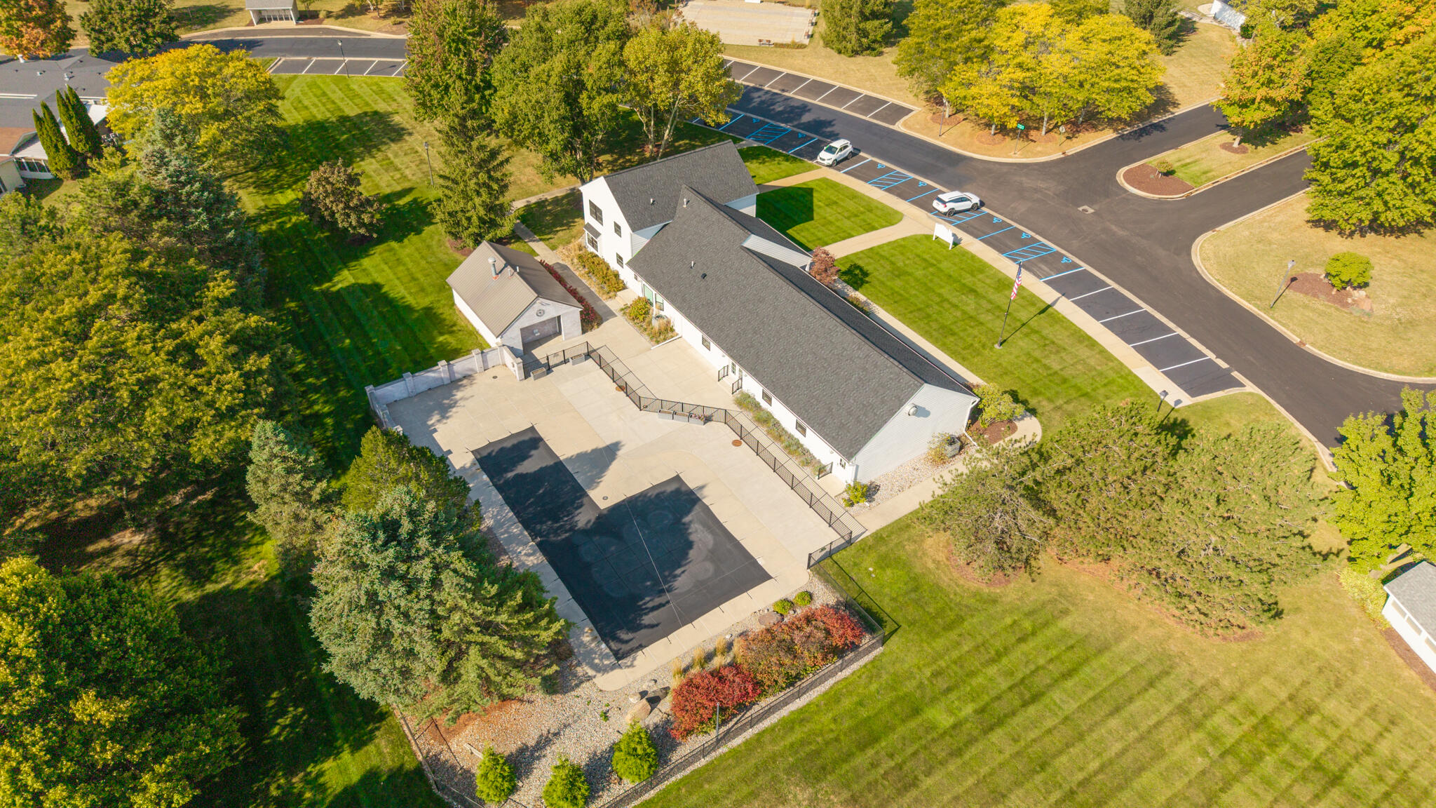 317 Cadgewith East Lansing, MI 48906 - Photo 31 of 34 317_Cadgewith_BROCK-18