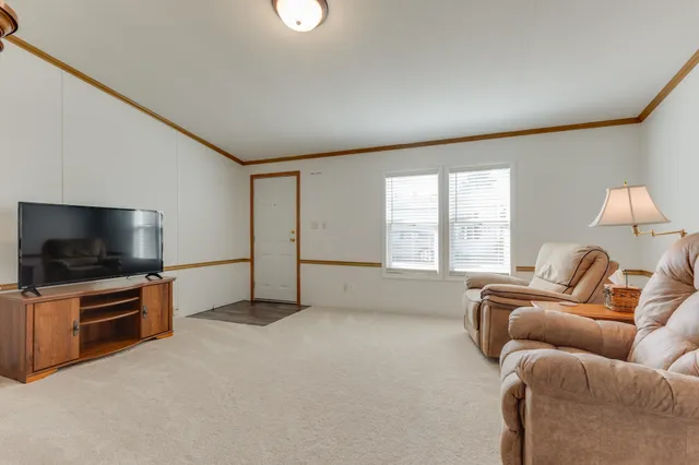 $140,000 | 317 Cadgewith East, Lansing, MI 48906