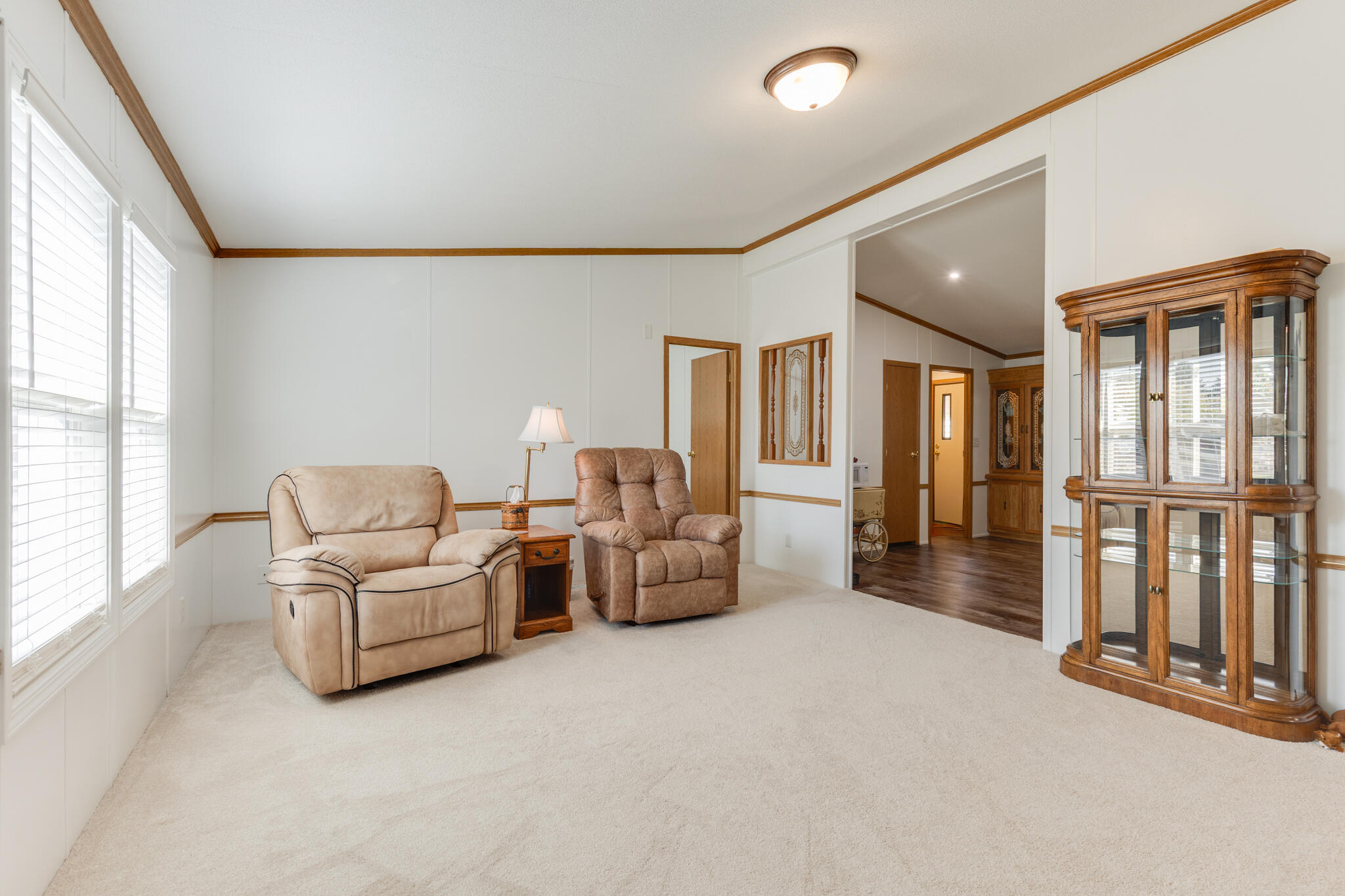 317 Cadgewith East Lansing, MI 48906 - Photo 5 of 34 317_Cadgewith_BROCK-42