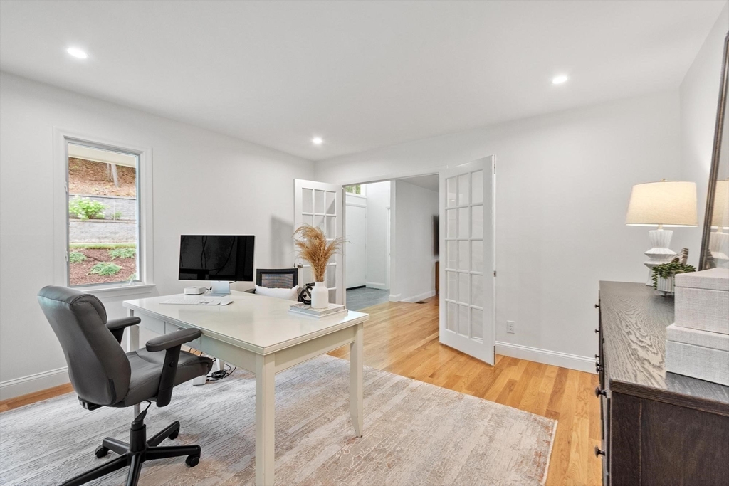 23 Revolutionary Road Concord, MA 01742 - Photo 12 of 30