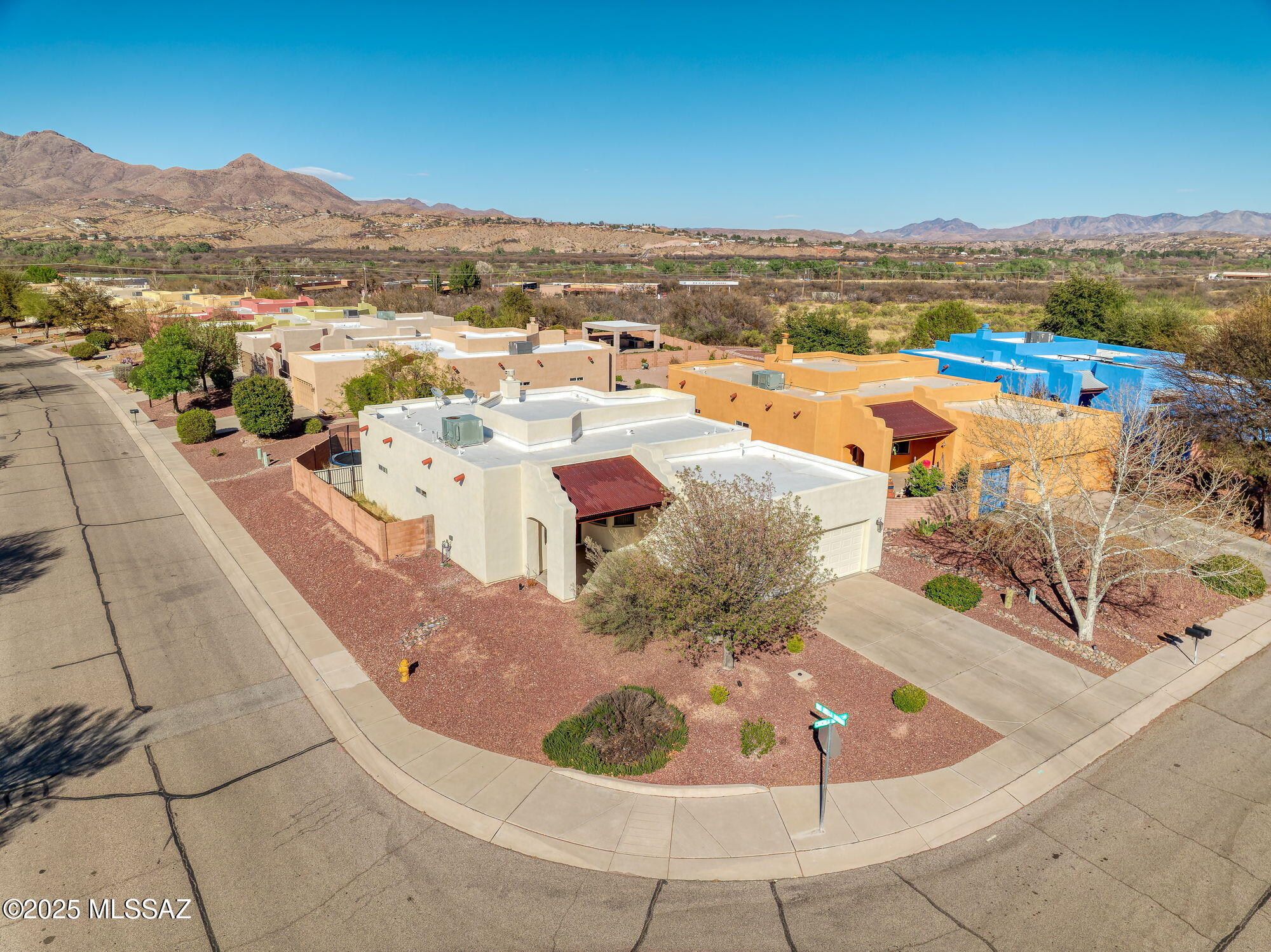 318 Circulo Bellagio Rio Rico, AZ 85648 - Photo 26 of 28